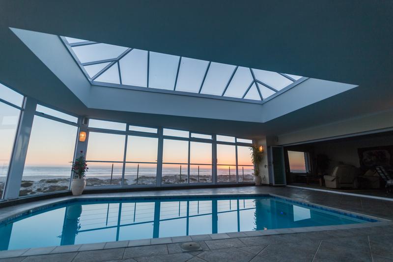 2 Bedroom Property for Sale in Van Riebeeckstrand Western Cape